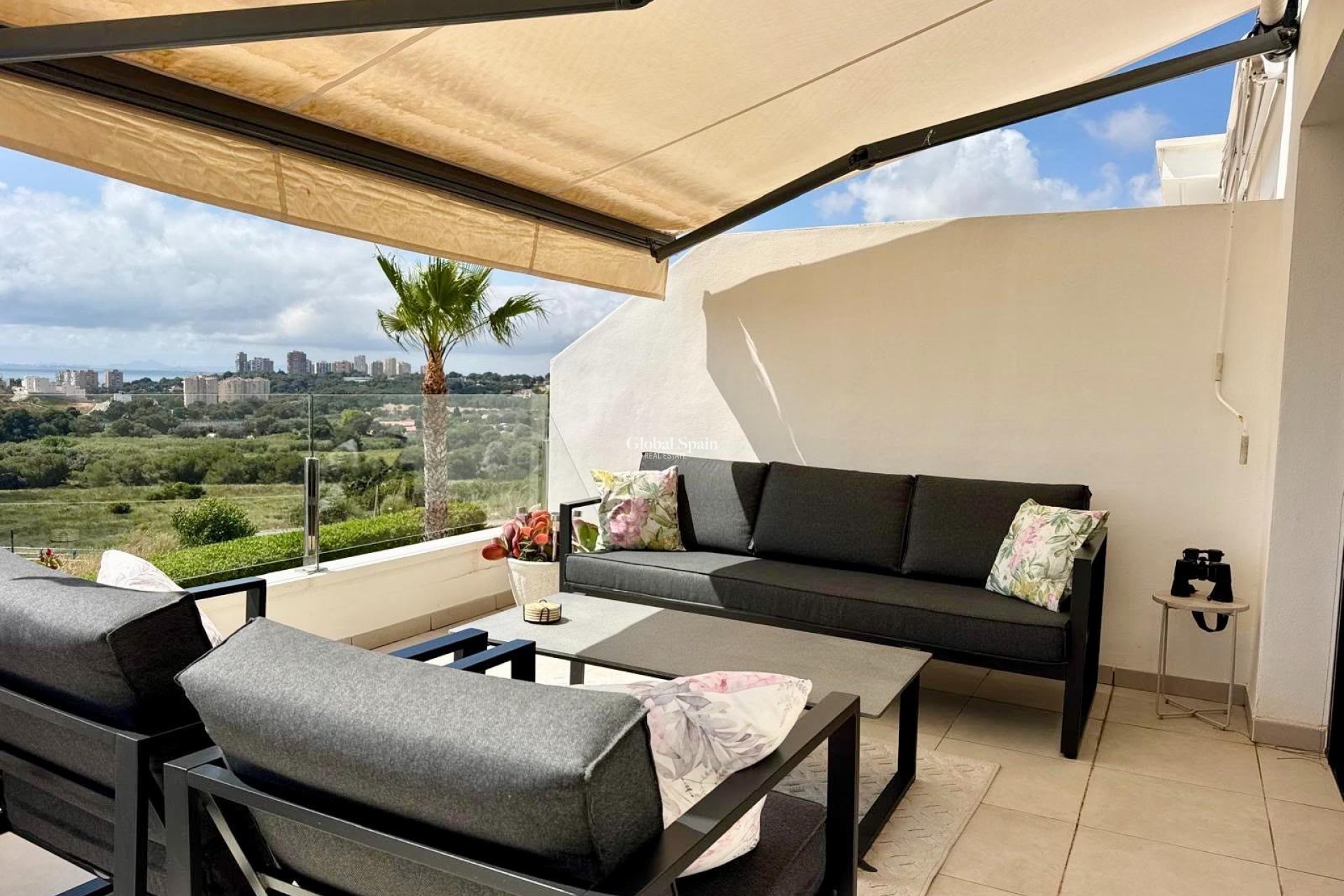 Resale - HOUSE -
ORIHUELA COSTA - Lomas de Cabo Roig