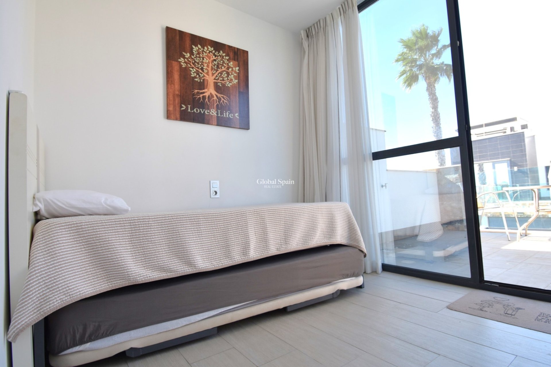 Resale - HOUSE -
ORIHUELA COSTA - Lomas de Cabo Roig