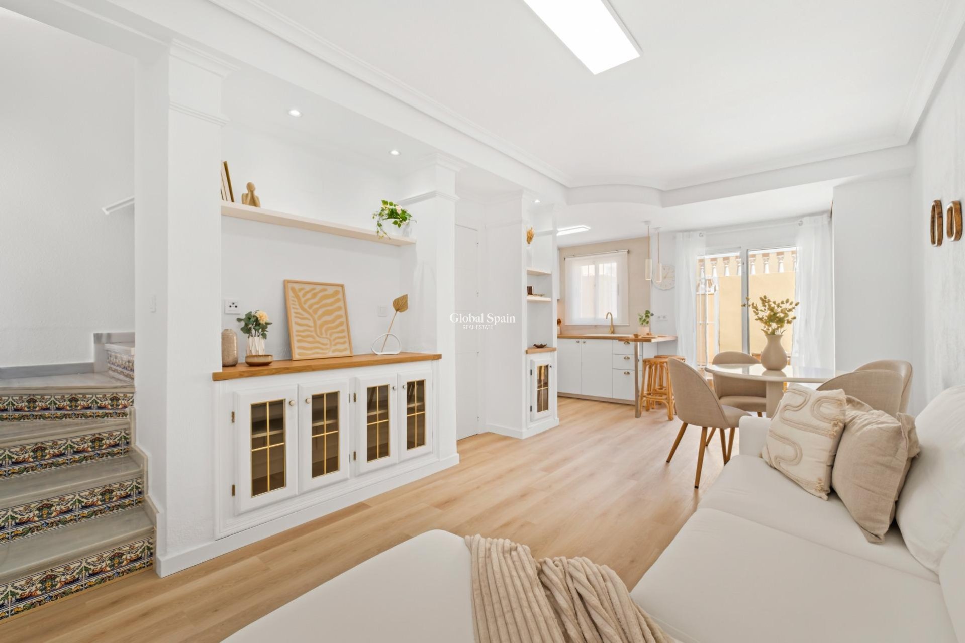 Resale - HOUSE -
ORIHUELA COSTA - Lomas de Campoamor-Las Ramblas