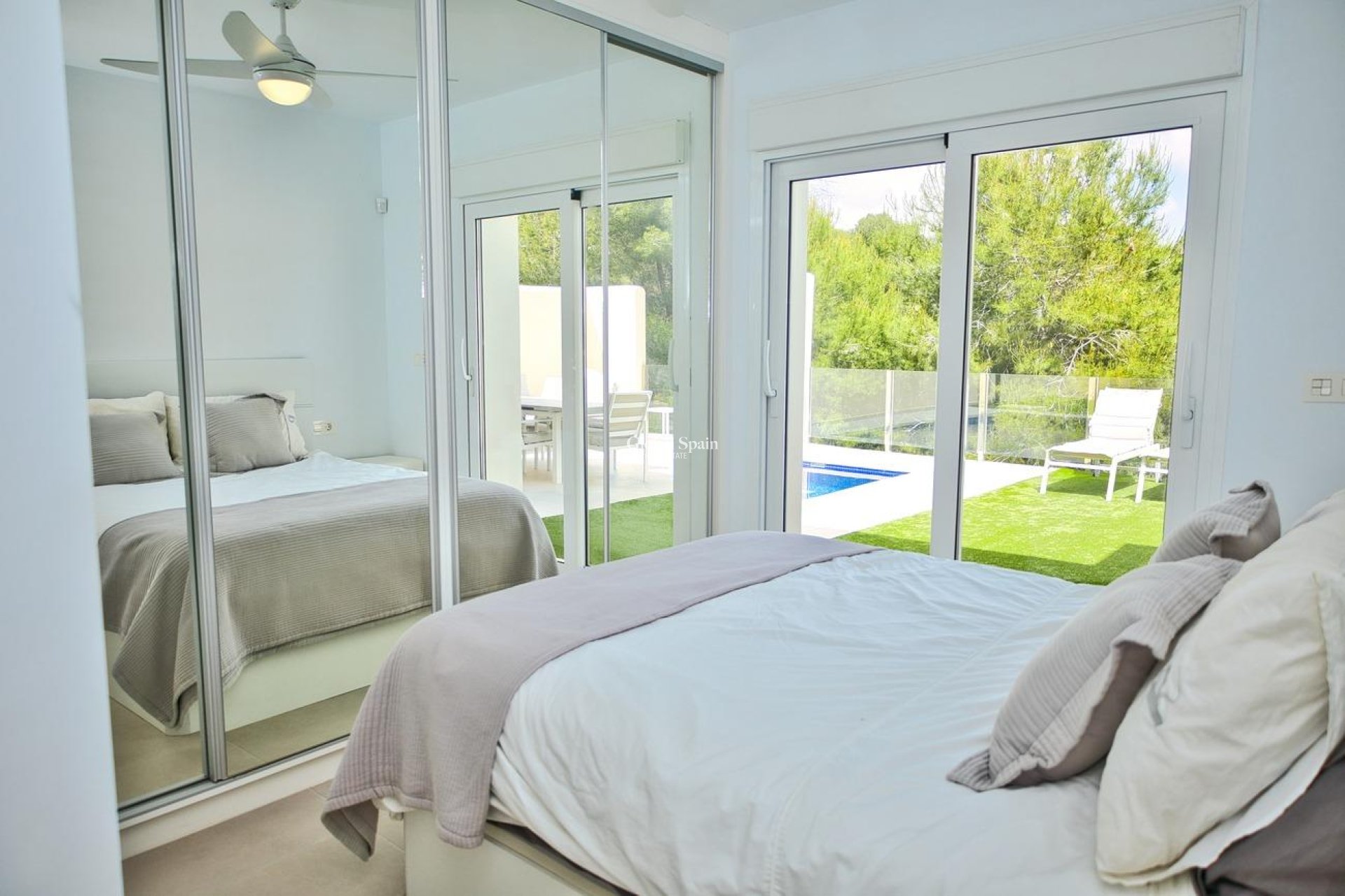 Resale - HOUSE -
ORIHUELA COSTA - Lomas De Don Juan