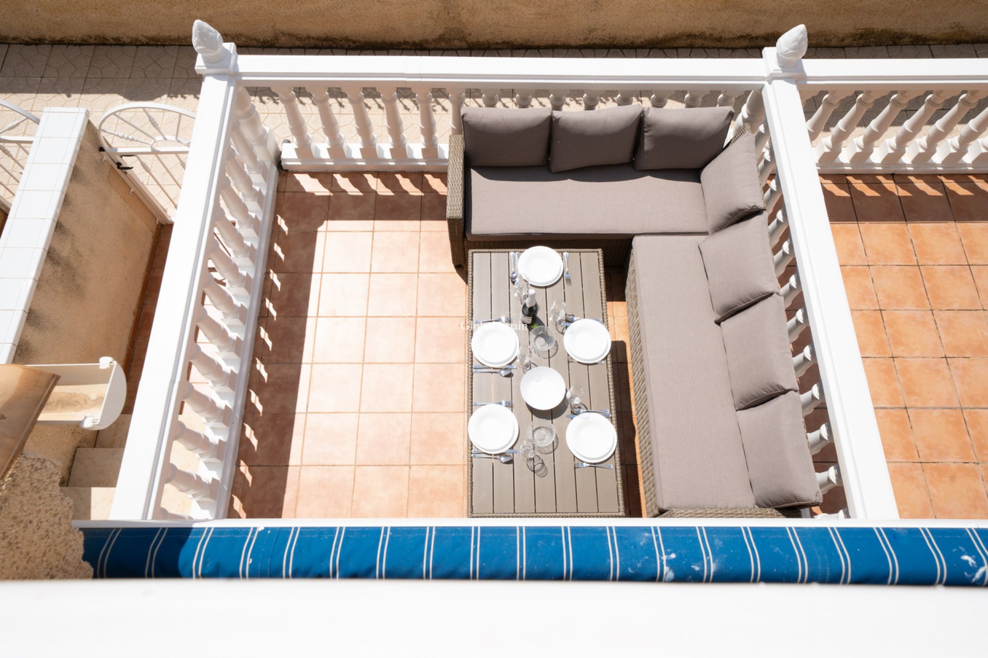 Resale - HOUSE -
ORIHUELA COSTA - Los Almendros - La Florida