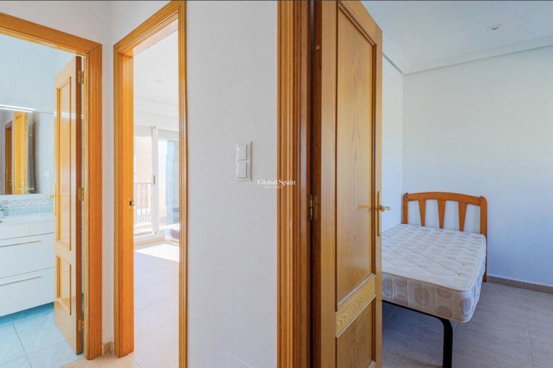 Resale - HOUSE -
ORIHUELA COSTA - Los Altos