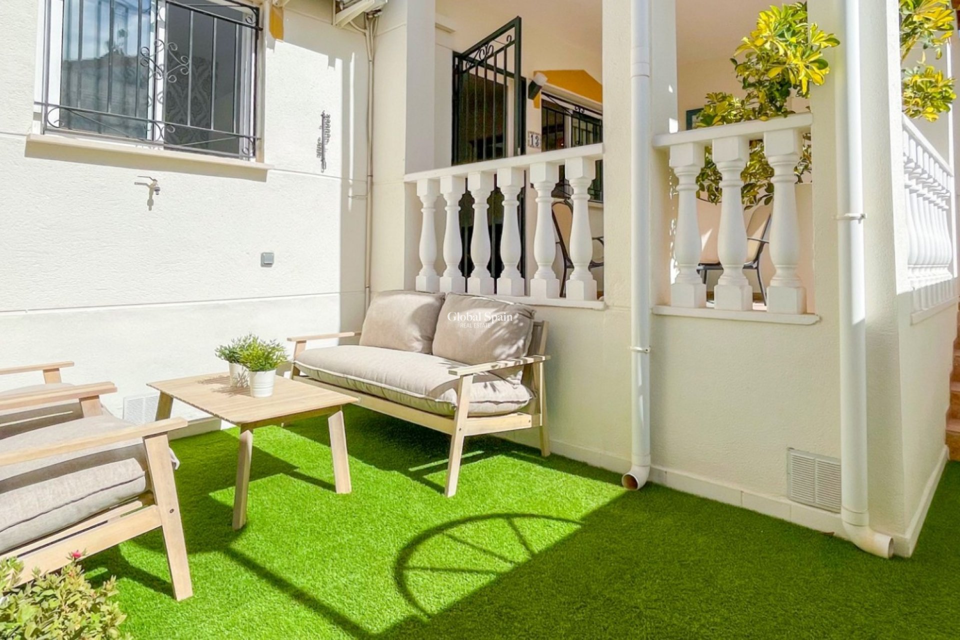 Resale - HOUSE -
ORIHUELA COSTA - Los Altos *