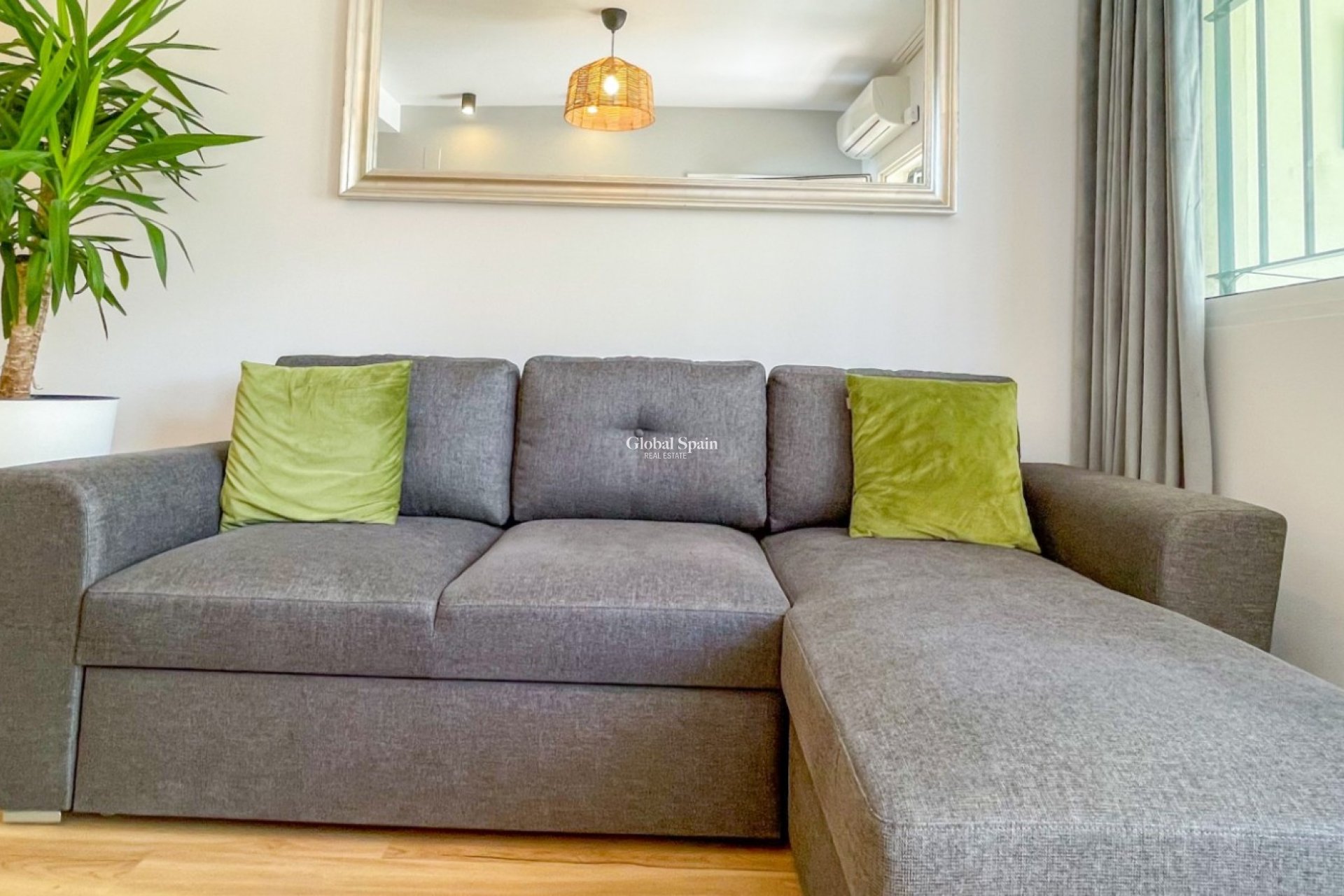 Resale - HOUSE -
ORIHUELA COSTA - Los Altos *
