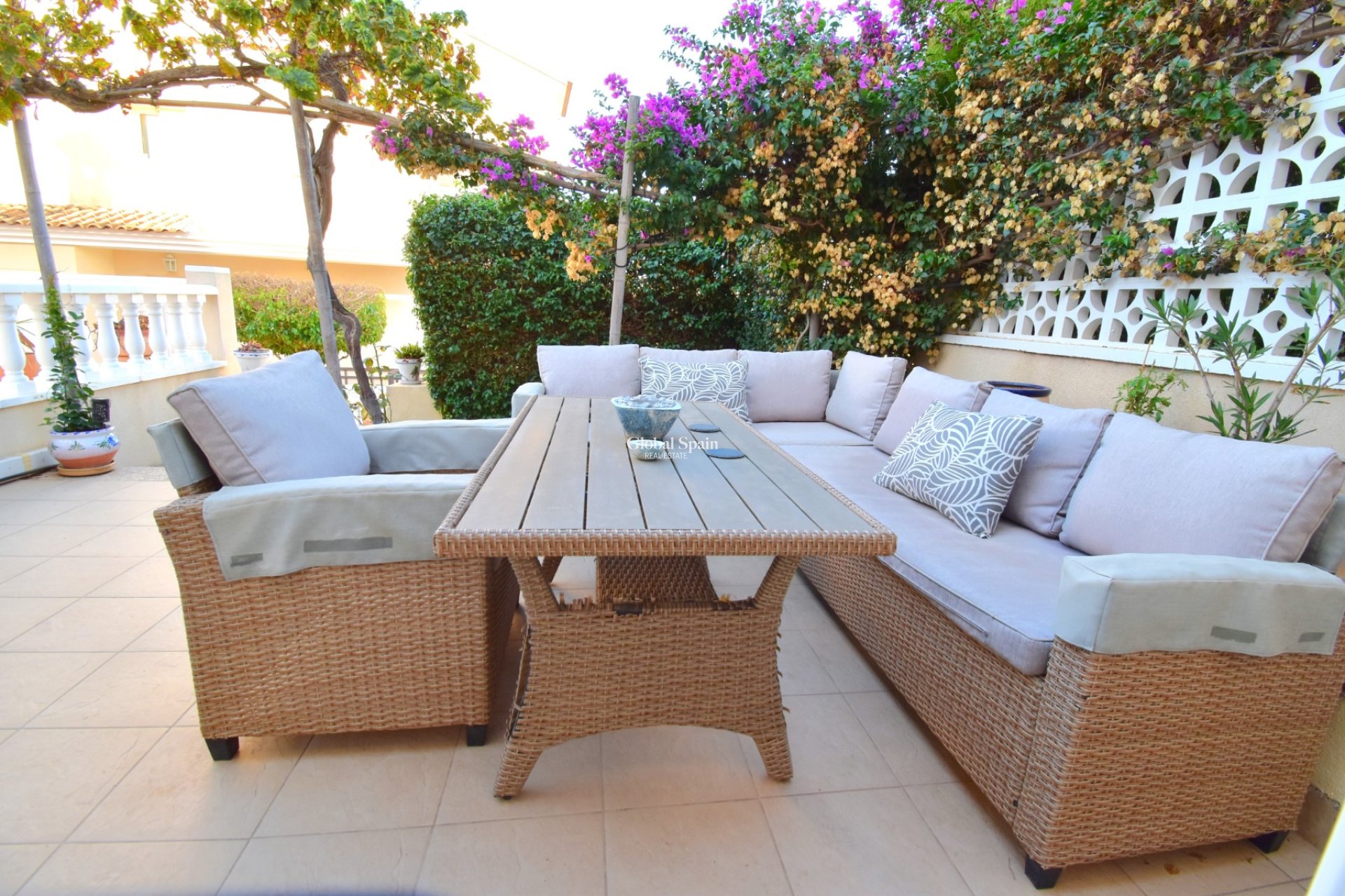 Resale - HOUSE -
Orihuela Costa - Los Altos