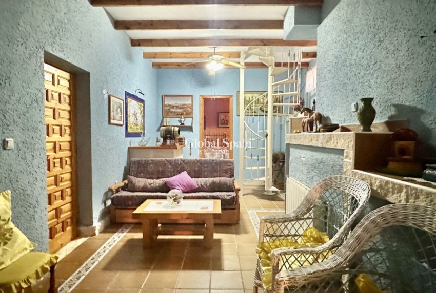 Resale - House -
ORIHUELA COSTA - LOS BALCONES - LOS ALTOS