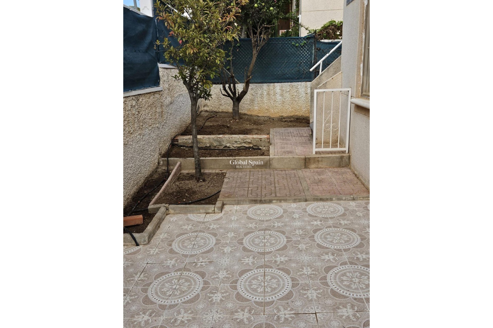 Resale - HOUSE -
ORIHUELA COSTA - LOS BALCONES - LOS ALTOS