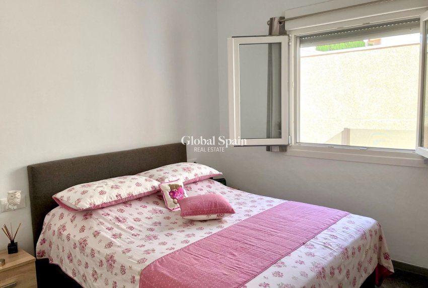 Resale - HOUSE -
ORIHUELA COSTA - LOS BALCONES - LOS ALTOS