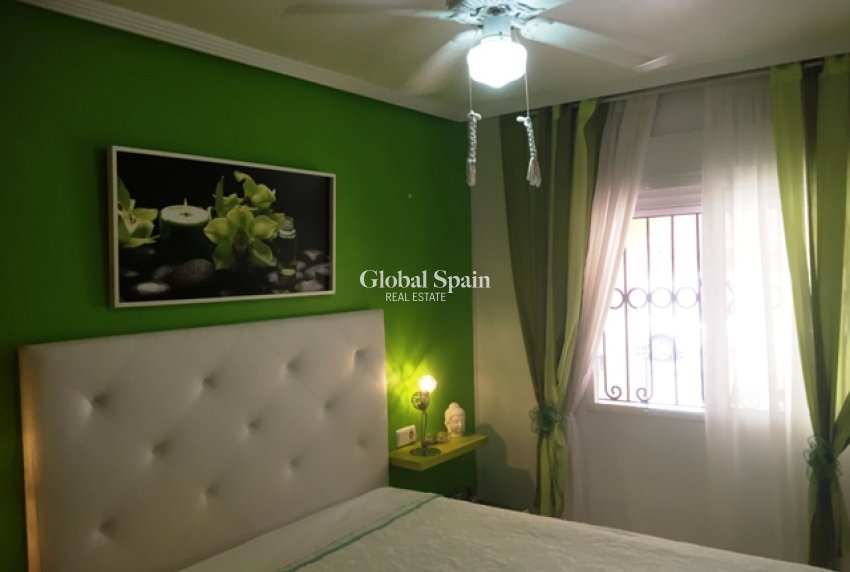 Resale - House -
ORIHUELA COSTA - LOS BALCONES - LOS ALTOS