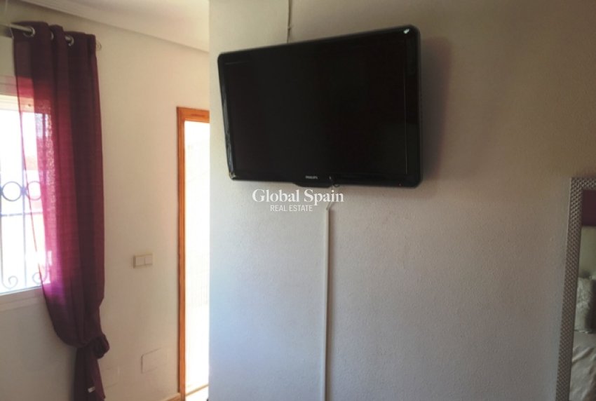 Resale - House -
ORIHUELA COSTA - LOS BALCONES - LOS ALTOS