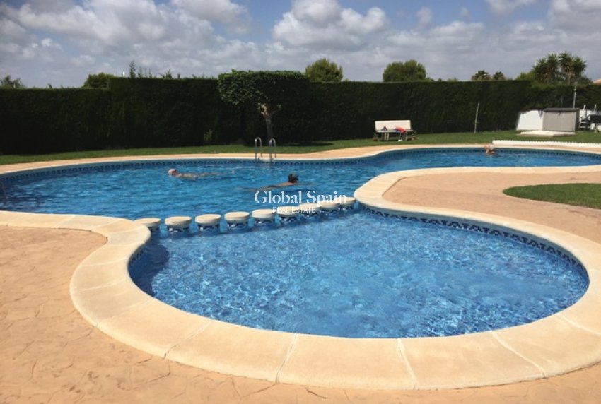 Resale - House -
ORIHUELA COSTA - LOS BALCONES - LOS ALTOS