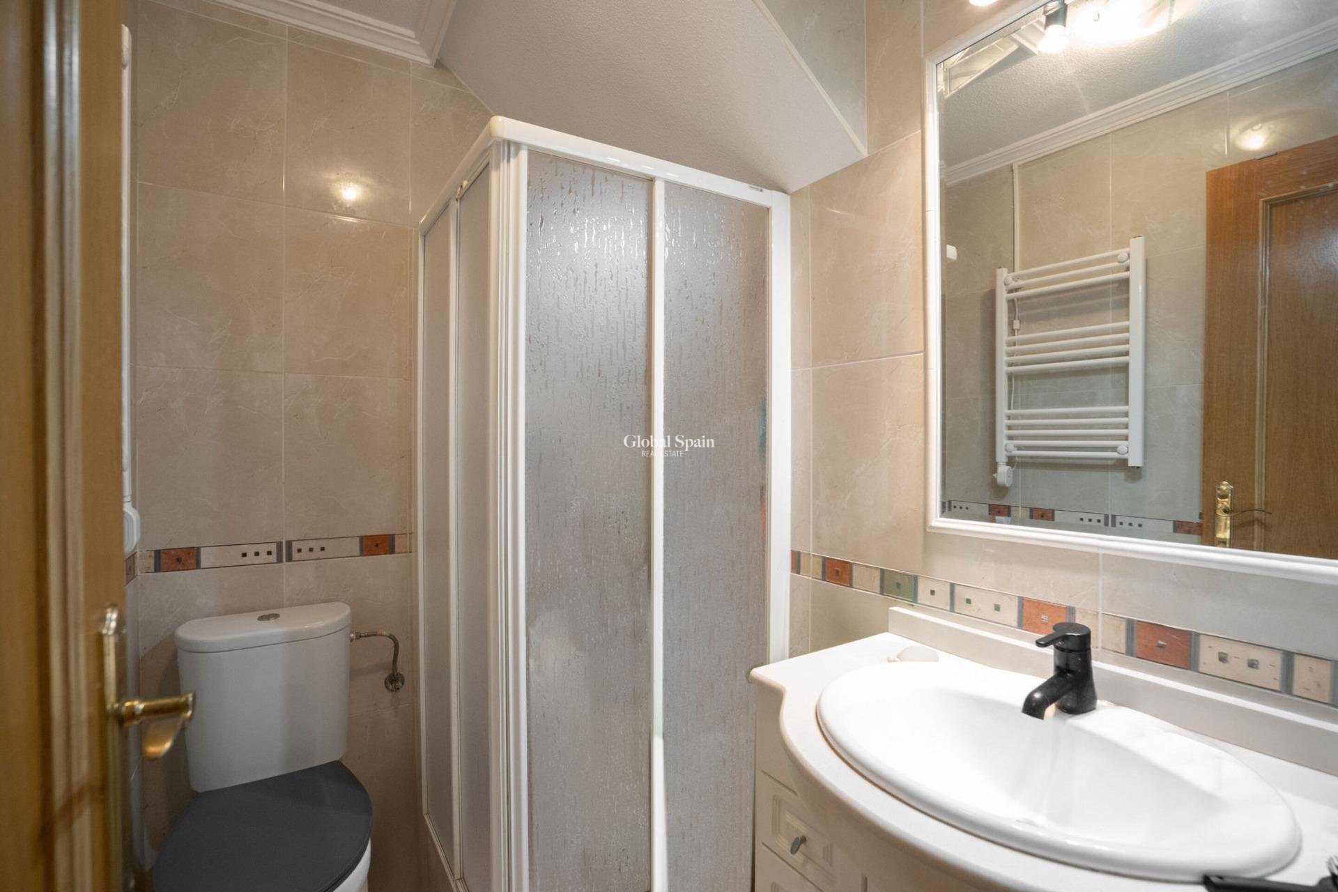 Resale - HOUSE -
ORIHUELA COSTA - Los Dolses