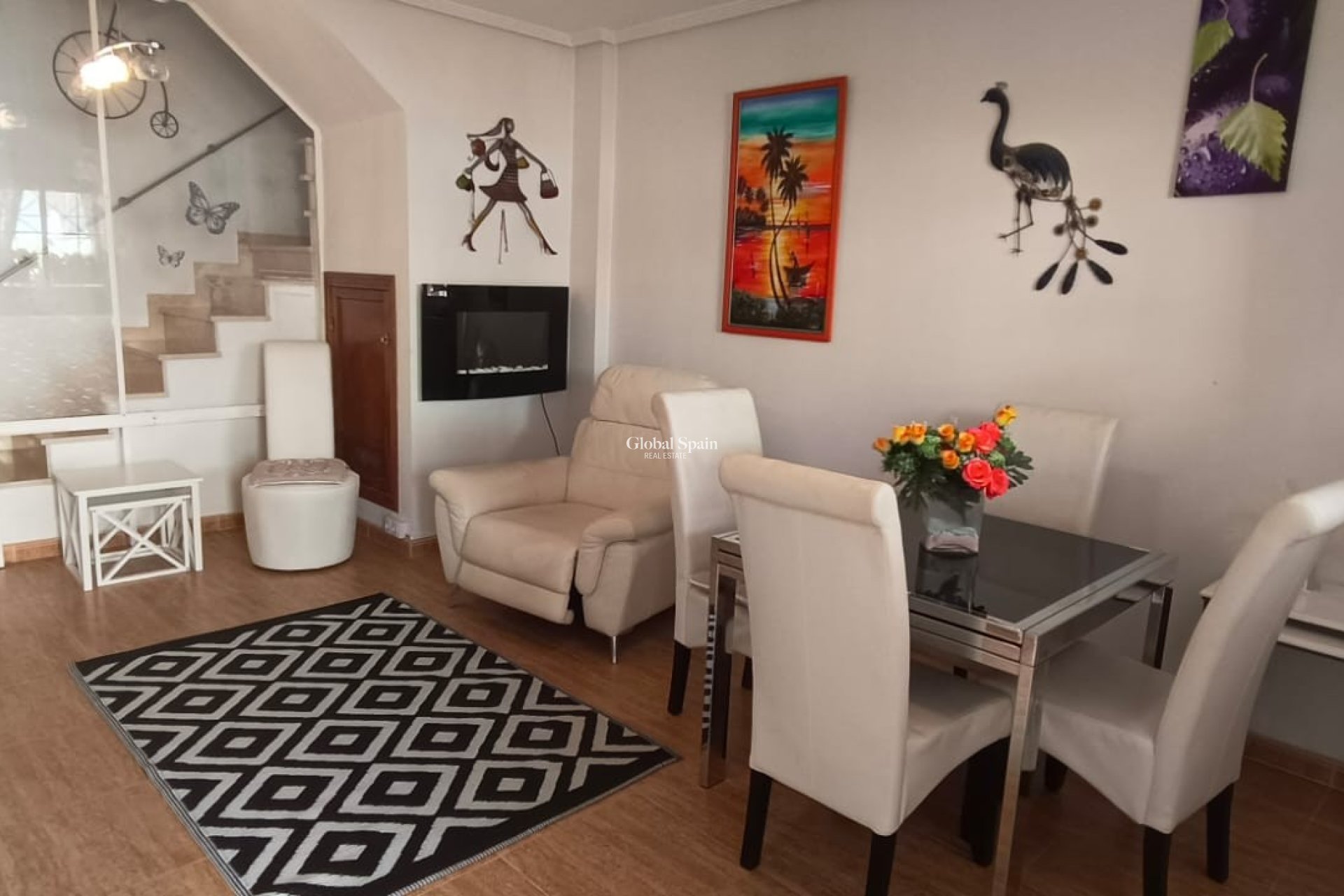 Resale - House -
ORIHUELA COSTA - Orihuela Costa