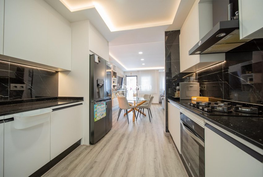 Resale - HOUSE -
ORIHUELA COSTA - Pau 26