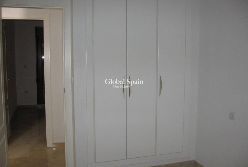 Resale - HOUSE -
ORIHUELA COSTA - PAU 8