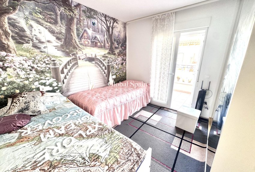 Resale - HOUSE -
ORIHUELA COSTA - Playa Flamenca