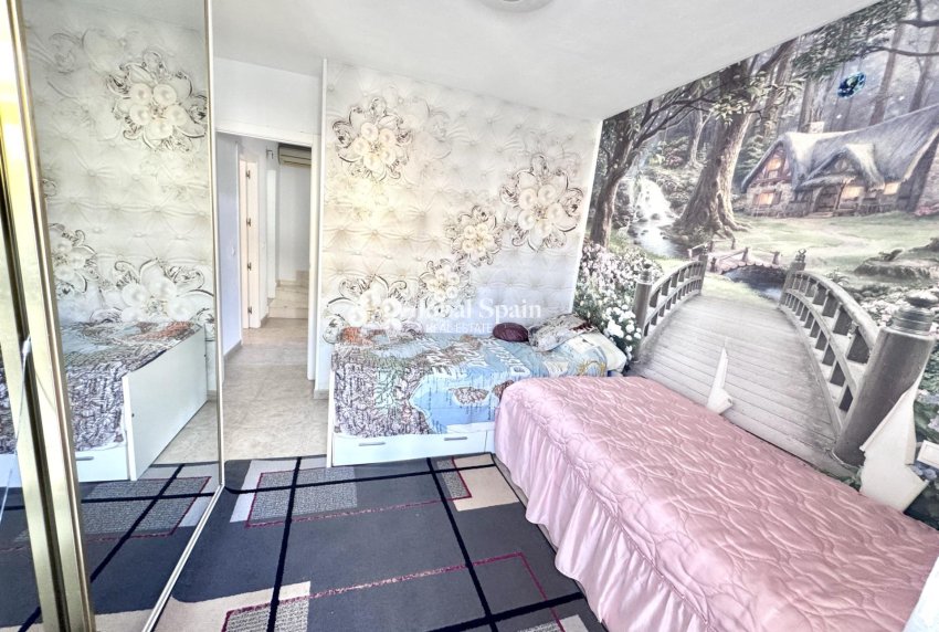 Resale - HOUSE -
ORIHUELA COSTA - Playa Flamenca