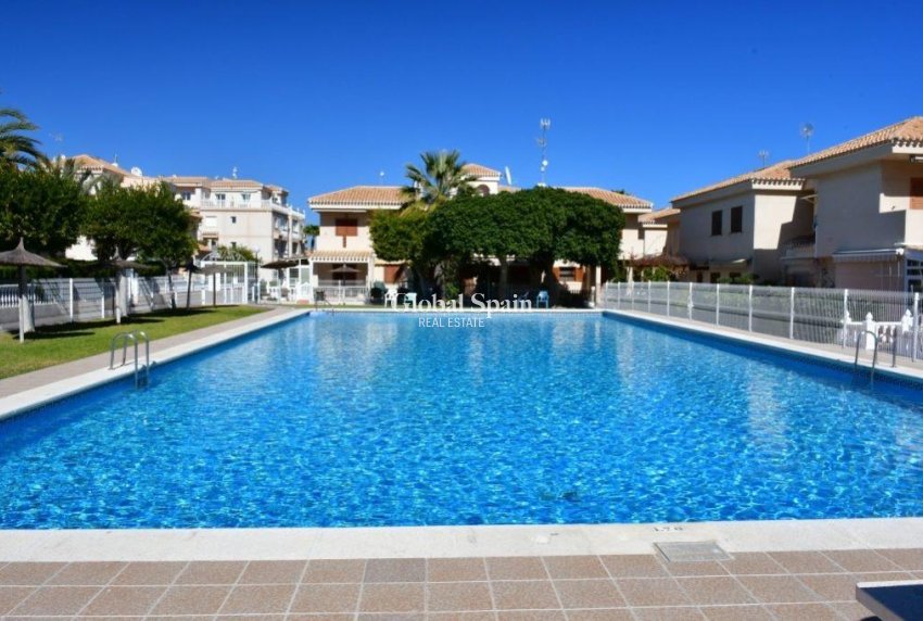 Resale - HOUSE -
ORIHUELA COSTA - Playa Flamenca
