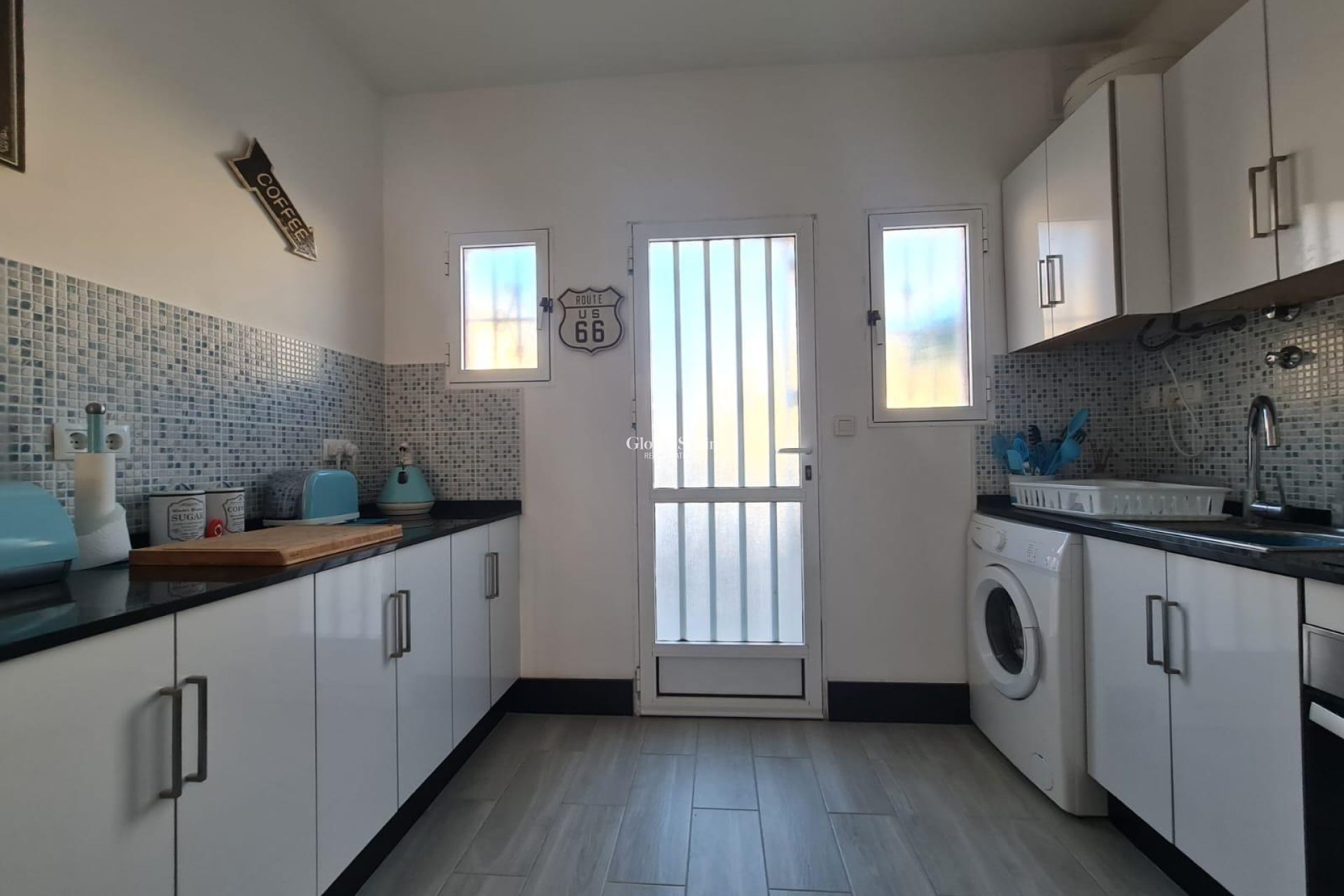Resale - HOUSE -
ORIHUELA COSTA - Playa Flamenca