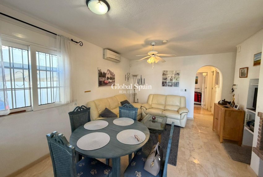 Resale - HOUSE -
ORIHUELA COSTA - Playa Flamenca