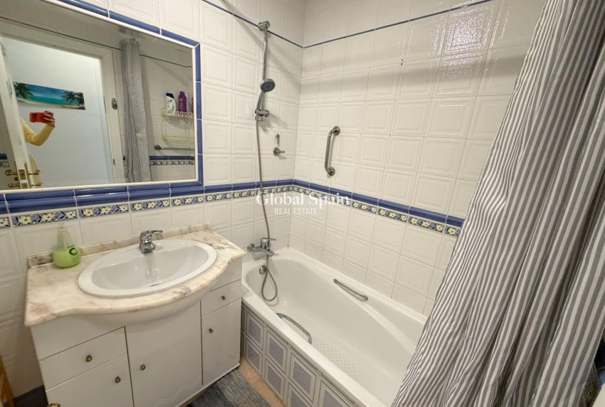 Resale - HOUSE -
ORIHUELA COSTA - Playa Flamenca