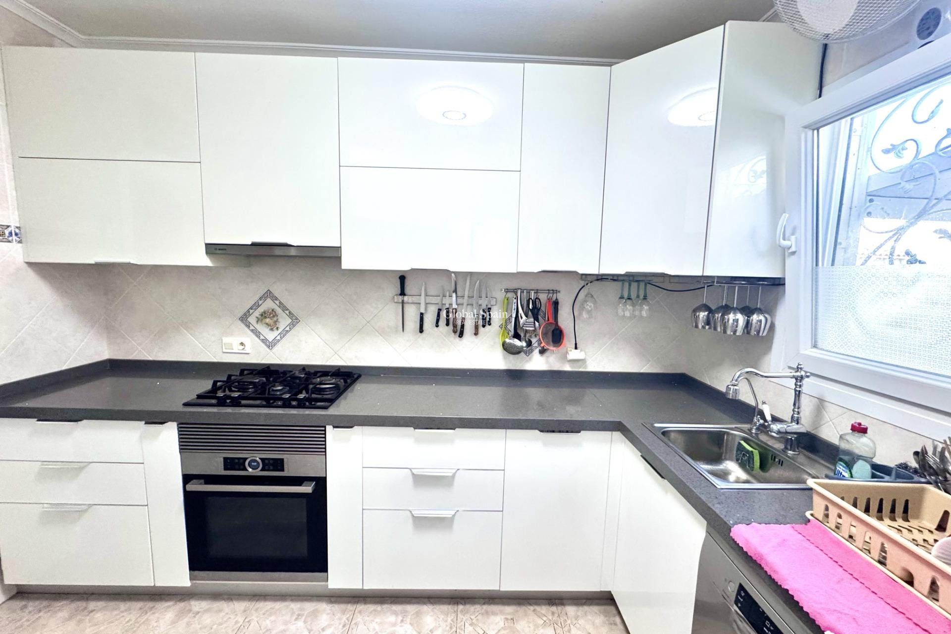 Resale - HOUSE -
ORIHUELA COSTA - Playa Flamenca