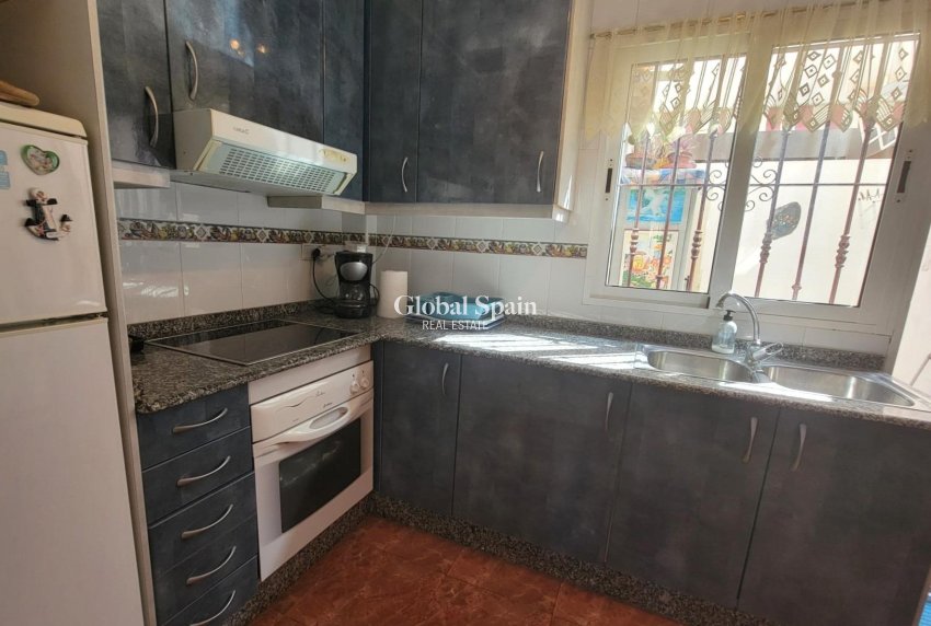 Resale - HOUSE -
ORIHUELA COSTA - Playa Flamenca