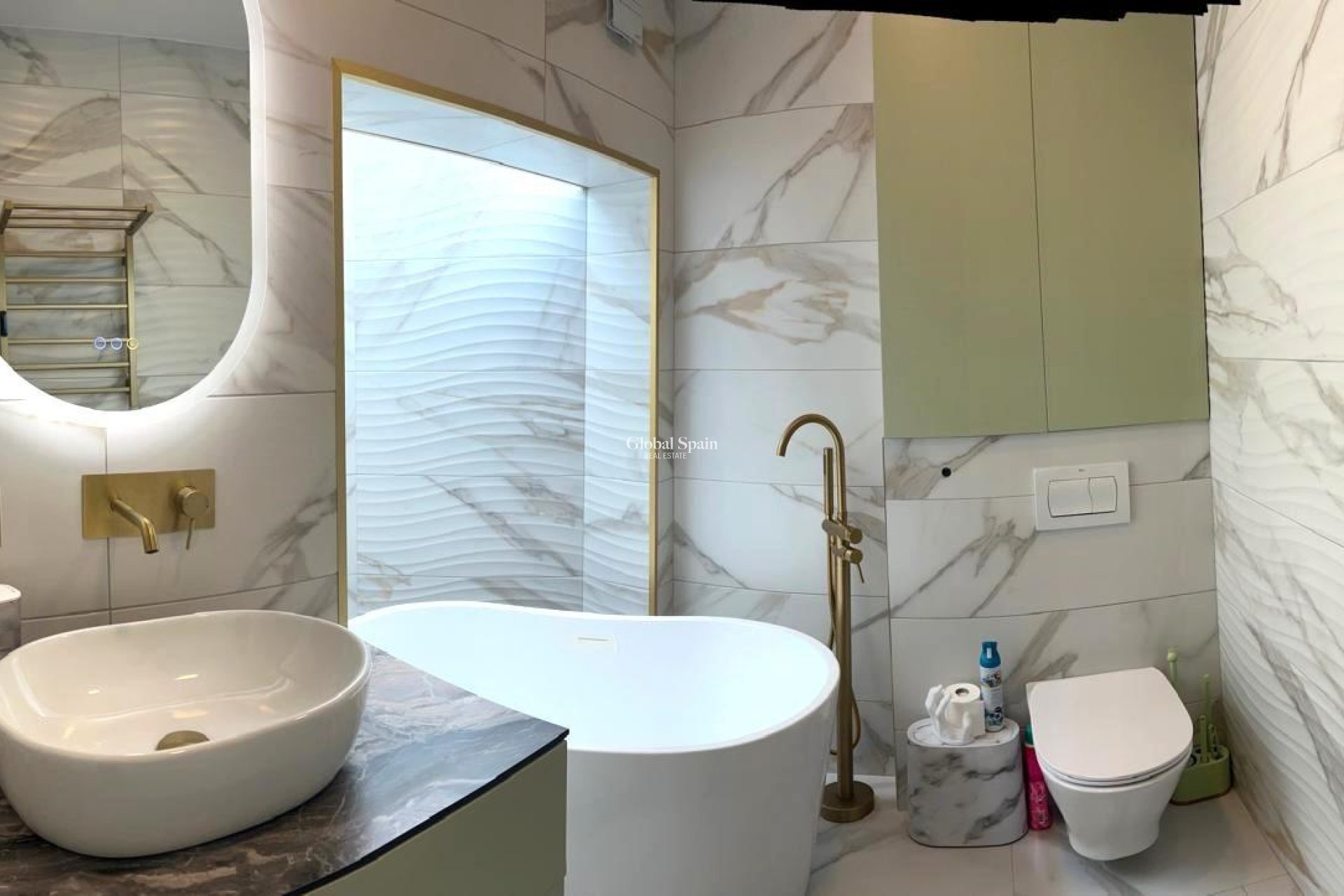 Resale - HOUSE -
ORIHUELA COSTA - Playa Flamenca