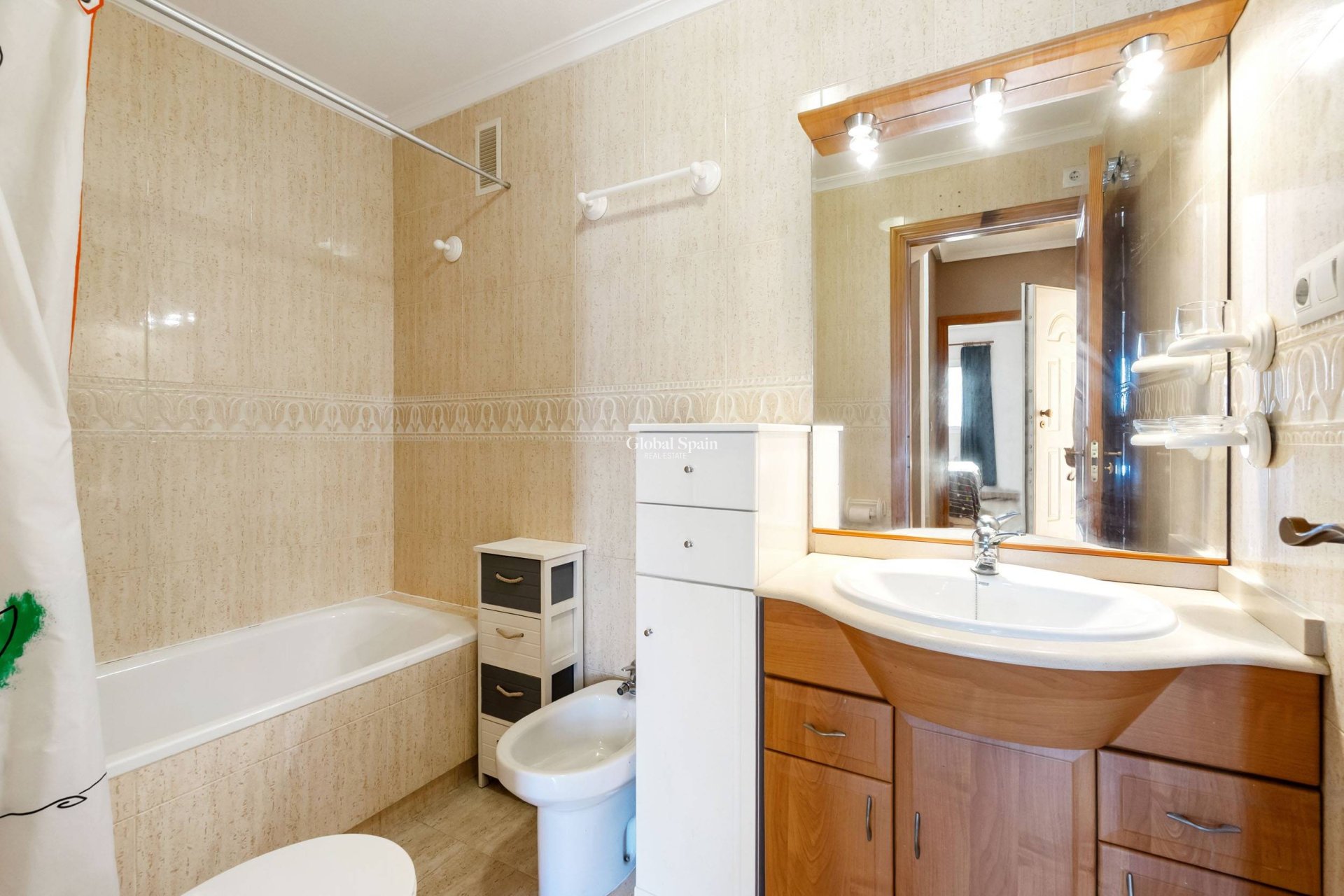 Resale - HOUSE -
ORIHUELA COSTA - Playa Flamenca