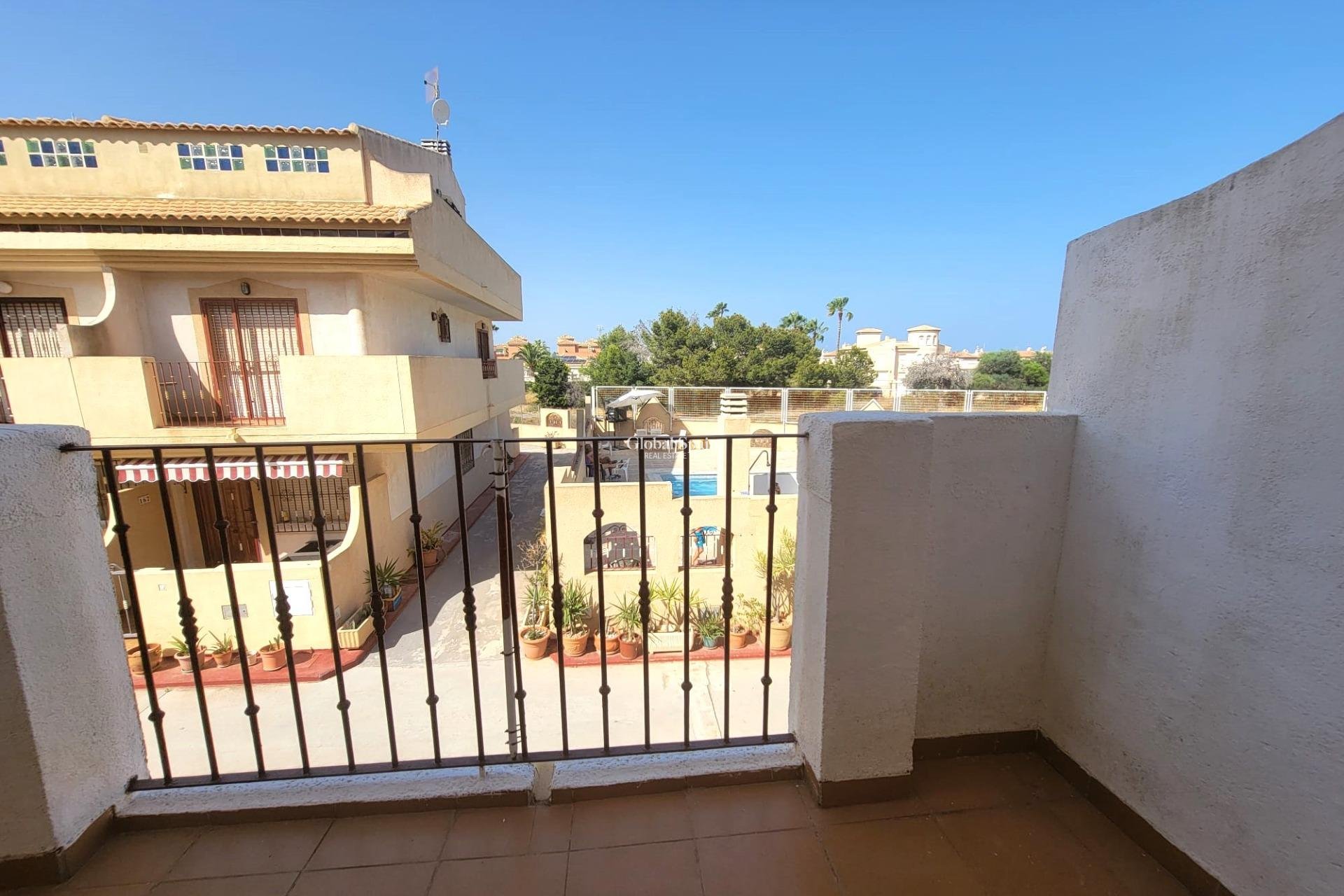 Resale - HOUSE -
ORIHUELA COSTA - Playa Flamenca