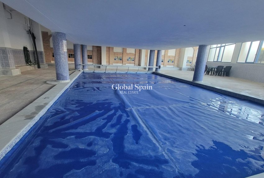 Resale - HOUSE -
ORIHUELA COSTA - Playa Flamenca