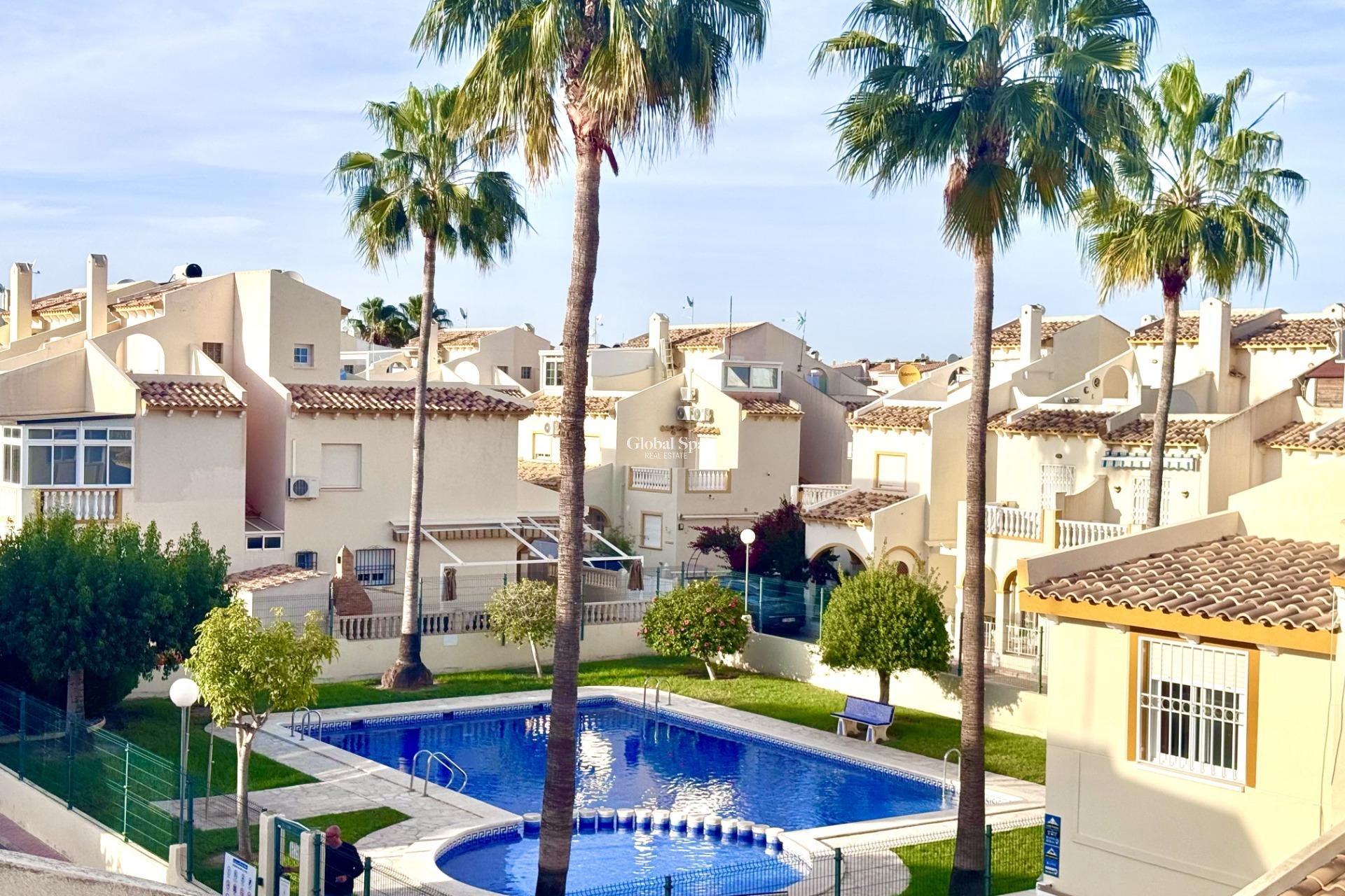 Resale - HOUSE -
ORIHUELA COSTA - Playa Flamenca