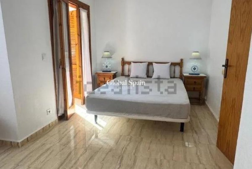 Resale - HOUSE -
ORIHUELA COSTA - Playa Flamenca