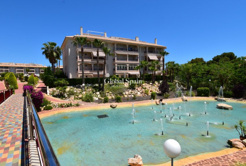 Resale - HOUSE -
Orihuela Costa - Playa Flamenca