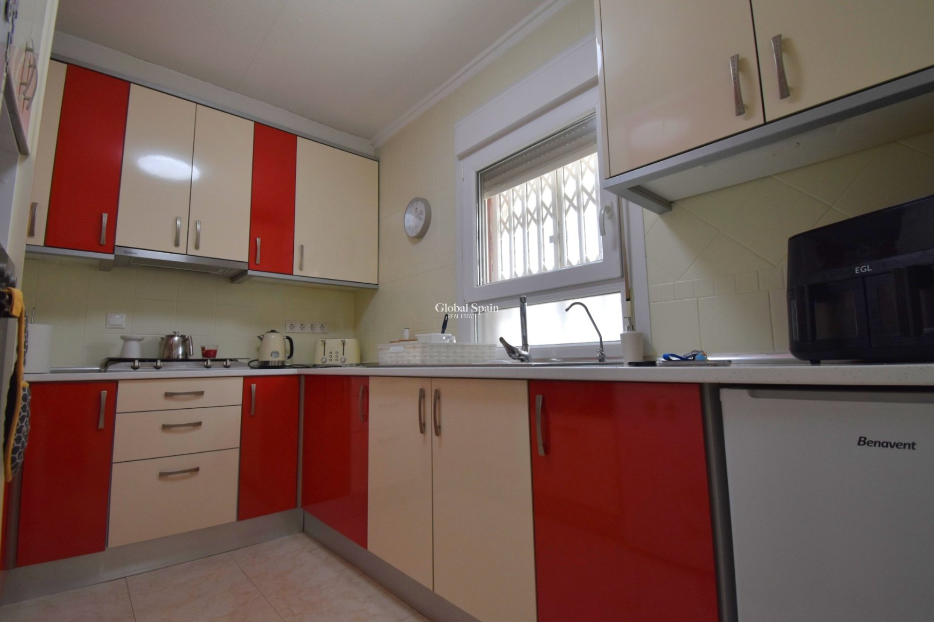 Resale - HOUSE -
Orihuela Costa - Playa Flamenca