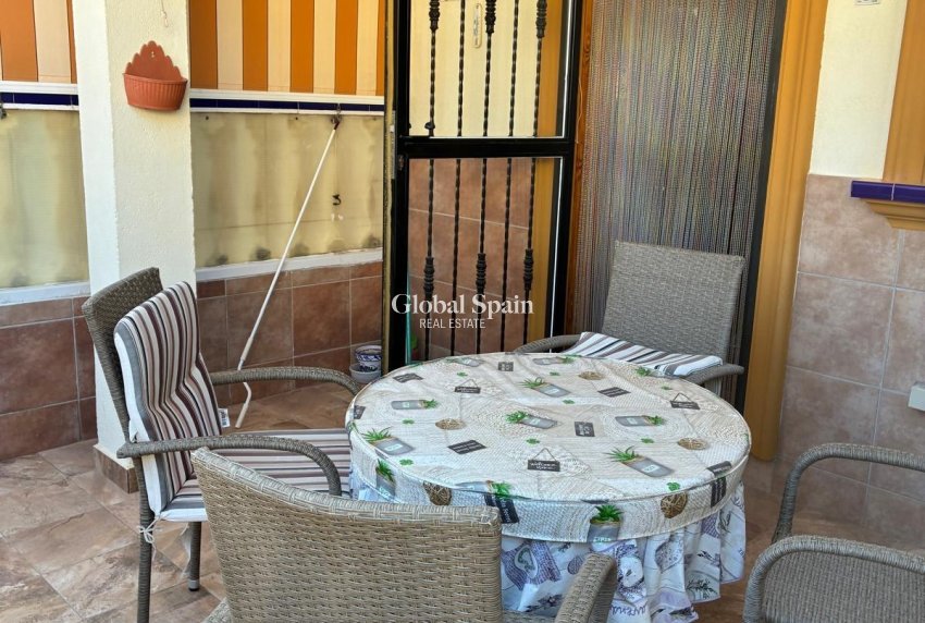 Resale - HOUSE -
ORIHUELA COSTA - Rocio Del Mar