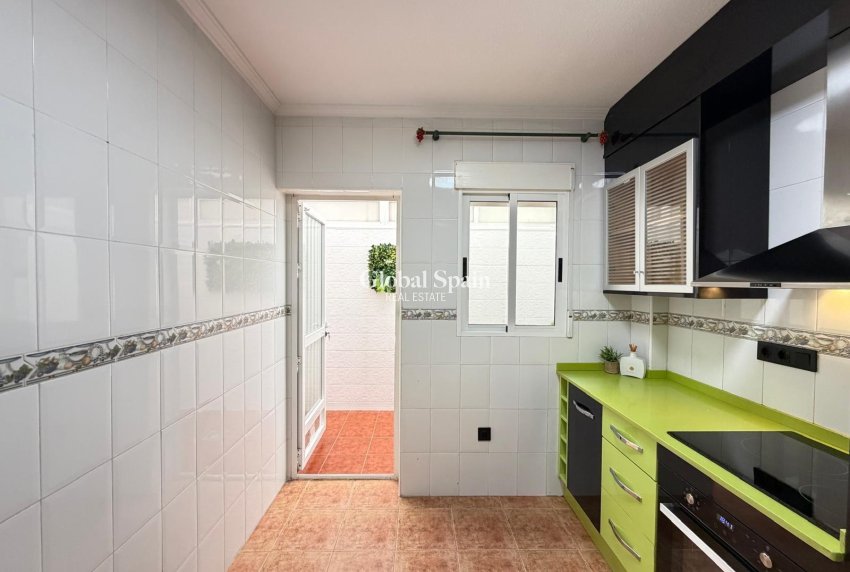 Resale - HOUSE -
ORIHUELA COSTA - Rocio Del Mar