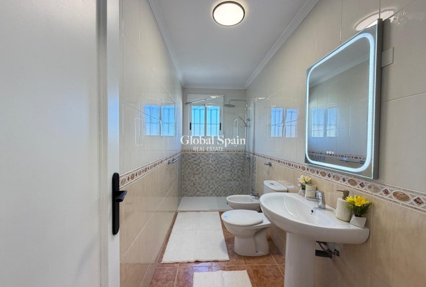 Resale - HOUSE -
ORIHUELA COSTA - Rocio Del Mar