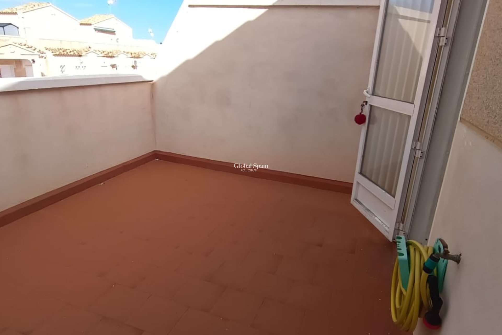 Resale - House -
Orihuela Costa