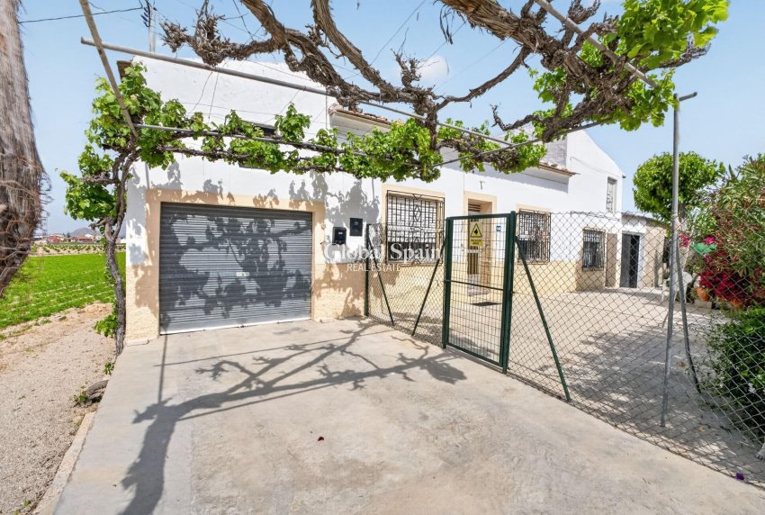 Resale - HOUSE -
ORIHUELA - Desamparados-hurchillo-torremendo
