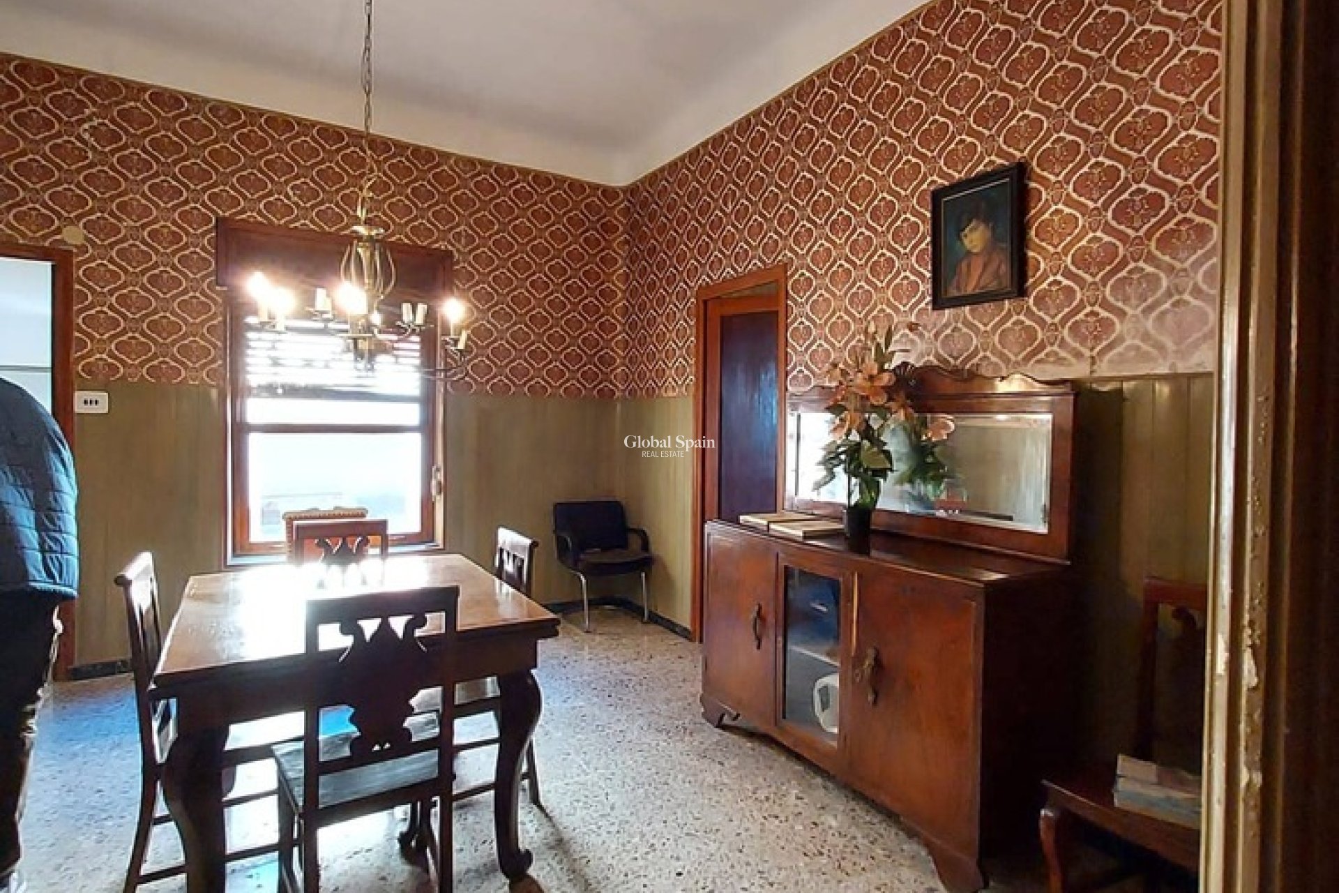 Resale - HOUSE -
ORIHUELA - Desamparados