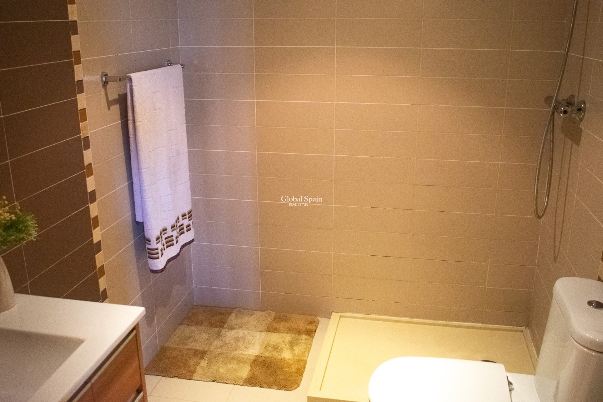 Resale - HOUSE -
ORIHUELA - El raal