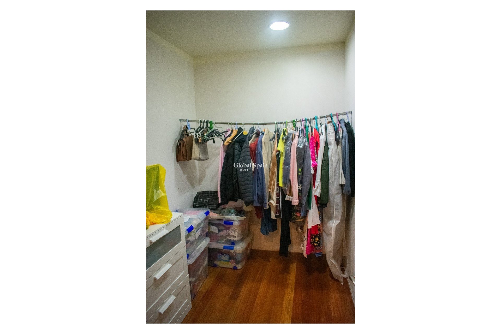 Resale - HOUSE -
ORIHUELA - El raal