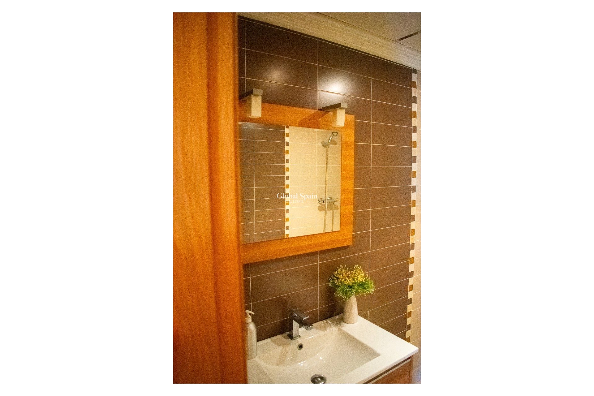 Resale - HOUSE -
ORIHUELA - El raal