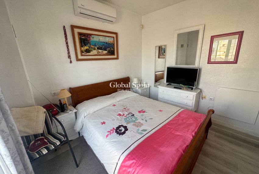 Resale - HOUSE -
ORIHUELA - Entre Naranjos