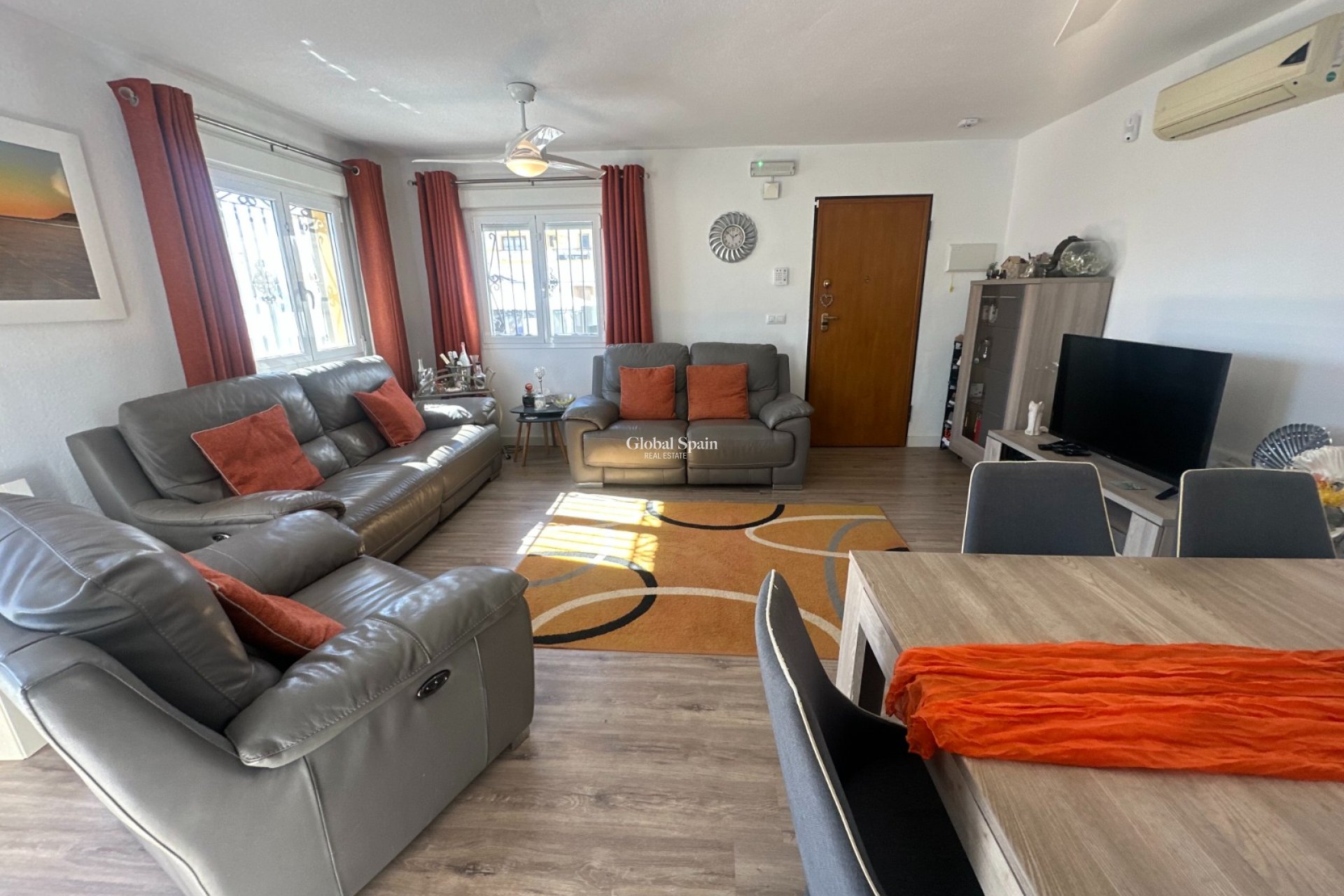 Resale - HOUSE -
ORIHUELA - Entre Naranjos