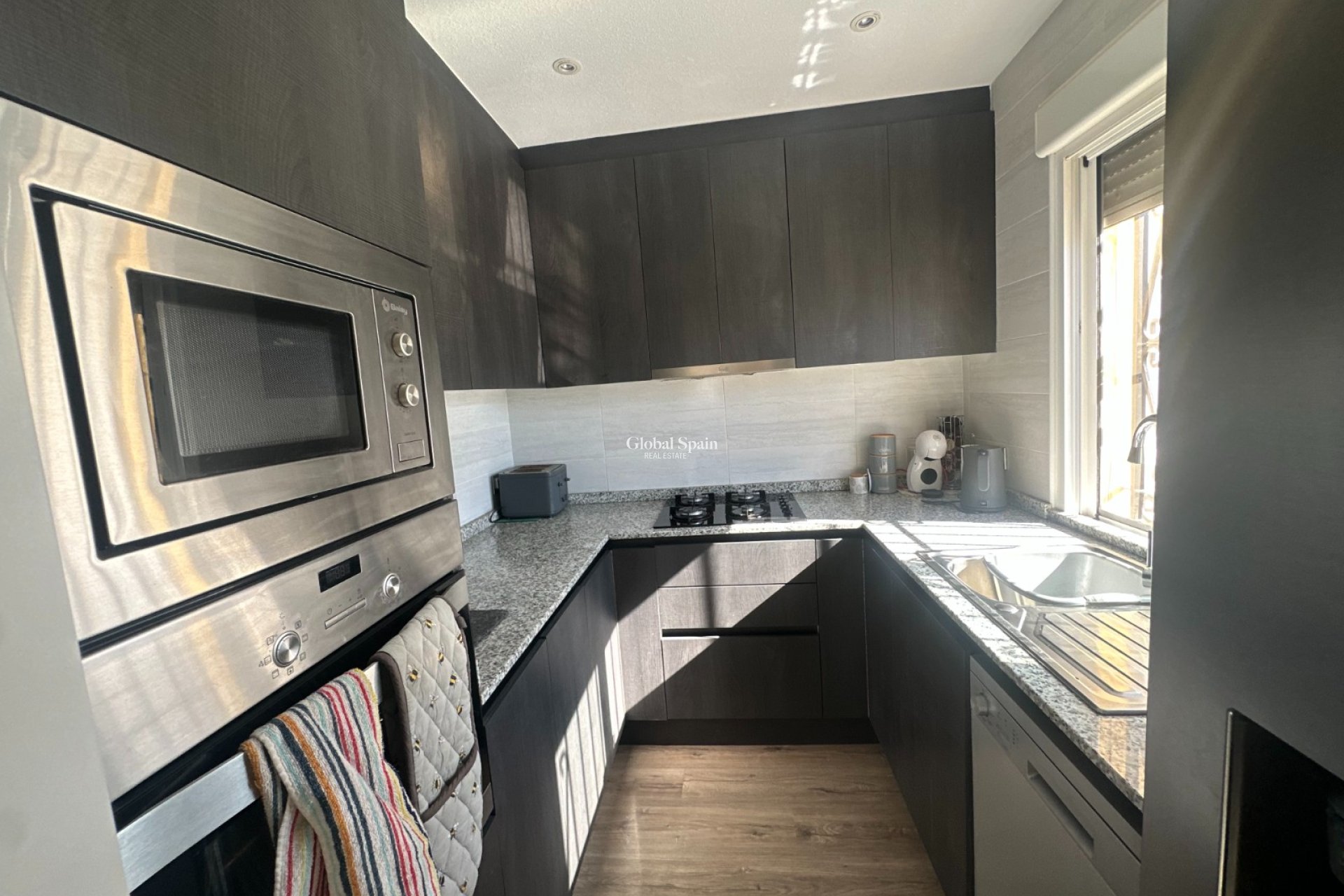 Resale - HOUSE -
ORIHUELA - Entre Naranjos