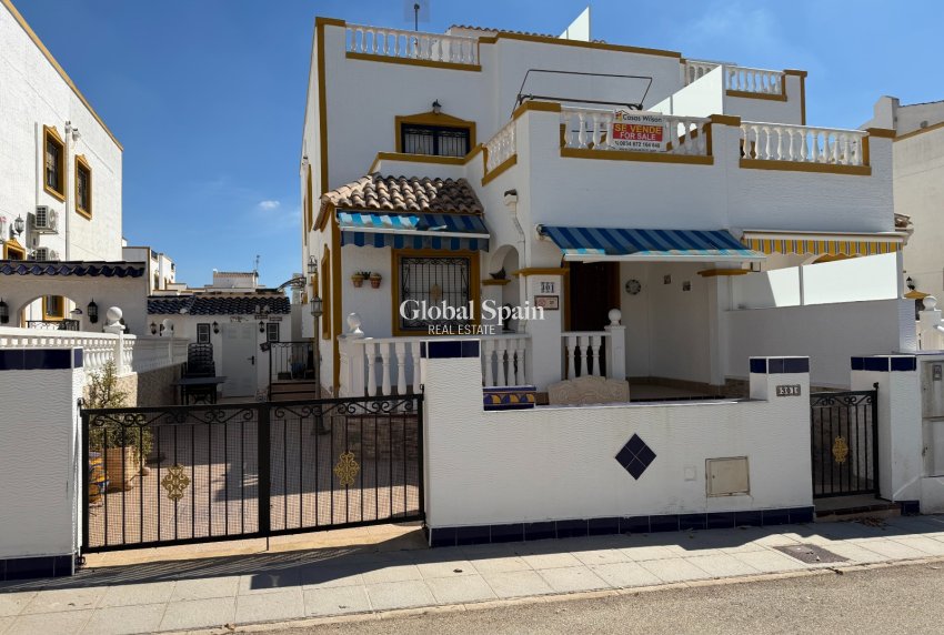 Resale - HOUSE -
ORIHUELA - Entre Naranjos