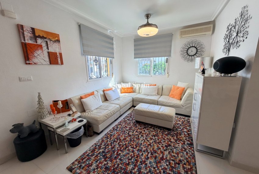 Resale - HOUSE -
ORIHUELA - Entre Naranjos