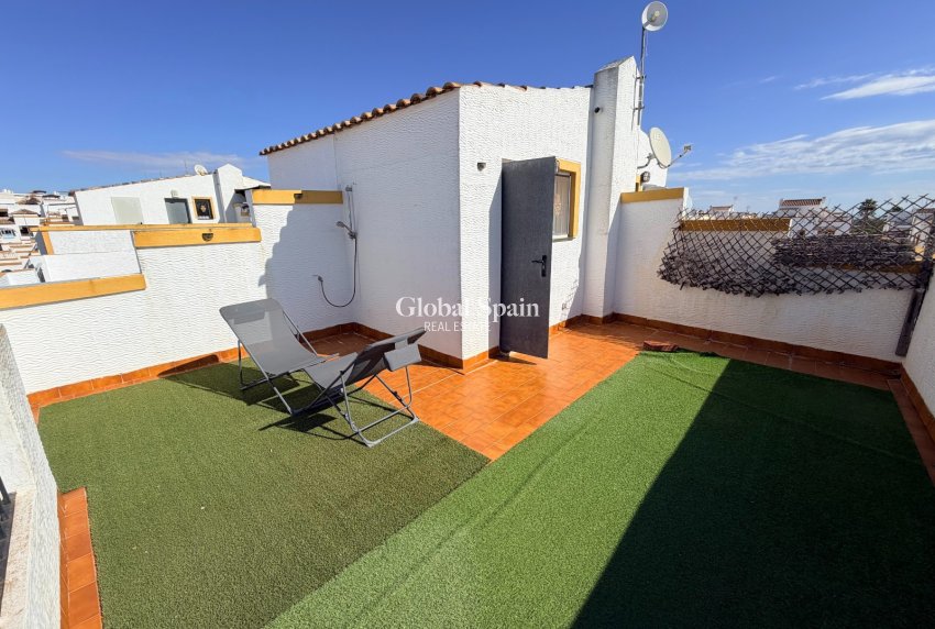 Resale - HOUSE -
ORIHUELA - Entre Naranjos